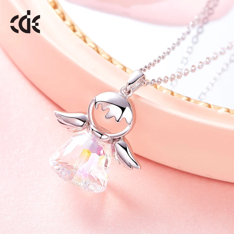 Manufacturer Minimalistic Crystal Fancy Necklace Silver Ladies Fashion Jewellery