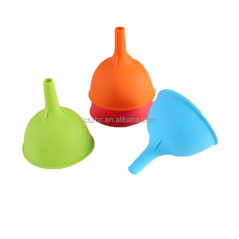 Customized Kitchen Accessories Silicone Canning Bottle Funnel for Filling Food Protein Sauce Oil