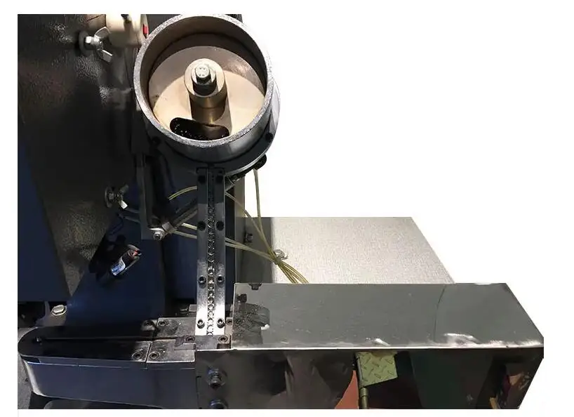 Riveting Machine'.jpg