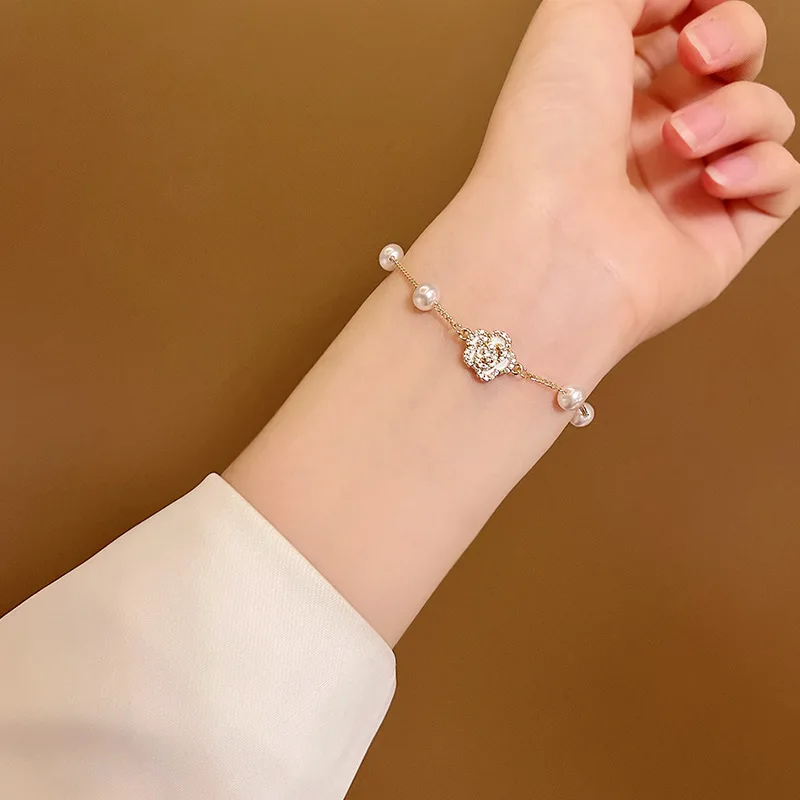 Korean fashion personalized temperament pearl zircon camellia stainless steel fine jewelry bracelets