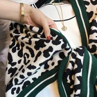 Cashmere Scarf Cashmere OEM Service Hotsale Knitted Amice Leopard Jacquard Triangle Shawl Ladies Scarf Cashmere Poncho