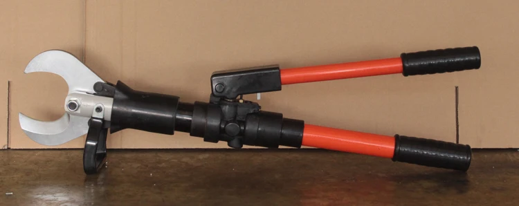 CPC-65K Hand Operated Hydraulic Cutter for Armoured Cable With Scissors Type Opening Blade