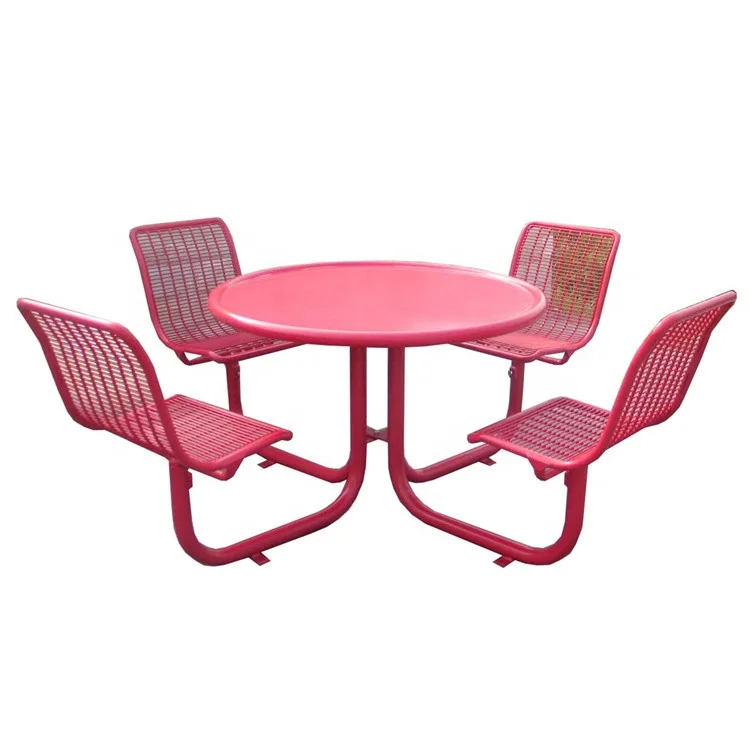 metal mesh table and chairs