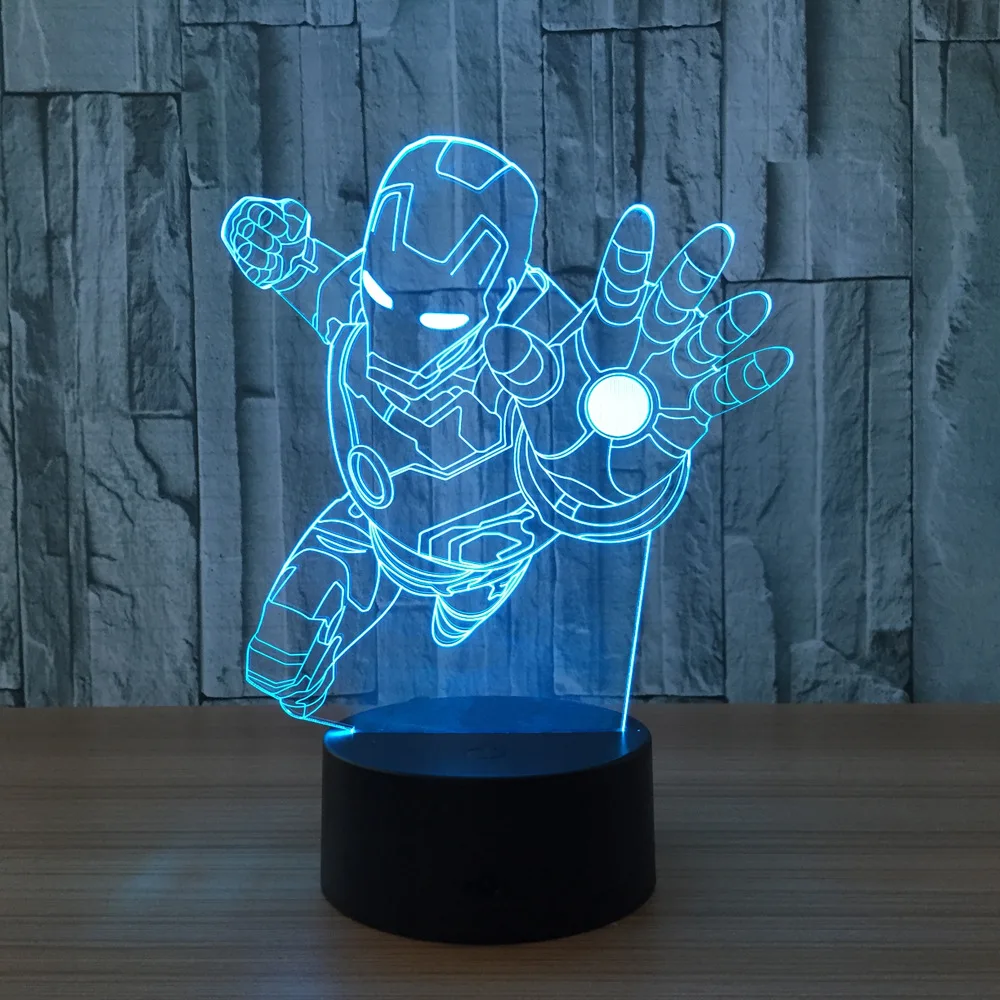 Iron man LED Lámpara 3D Ilusión toque luz nocturna Auto multicolor Flash Figura decoración del hogar Ambiente USB Regalo de Navidad Blanco frío 7 TACTO 7 COLORES usb recargable niños niñas Presente de 