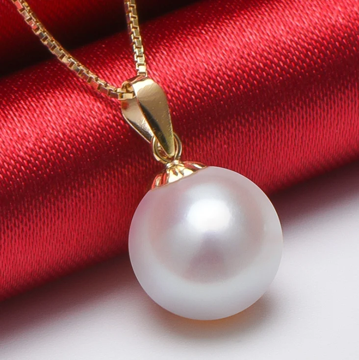Simple Design 18k Gold Akoya Seawater 