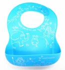 100% Waterproof Baby Bib Baby Bibs 100% Food Grade Lightweight Waterproof Custom Silicone Baby Bibs