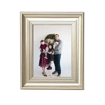 Hot selling cheap plastic silver photo frame for family