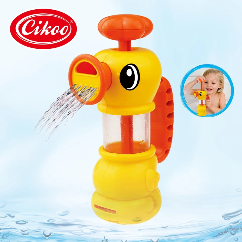 bath toy pumps water