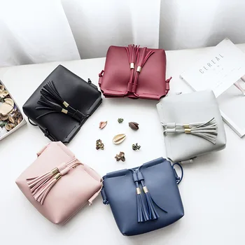 Fashion Womens Cheap Promotional Shoulder Crossbody Leisure Leather Tassel Messenger Bags