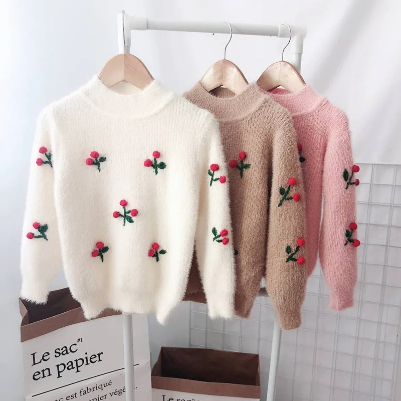 flattering sweaters for large bust