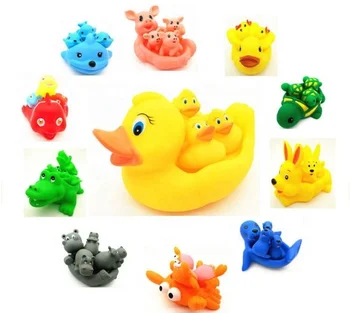 Plastic bath toys classic rubber floating vinyl animals for kids