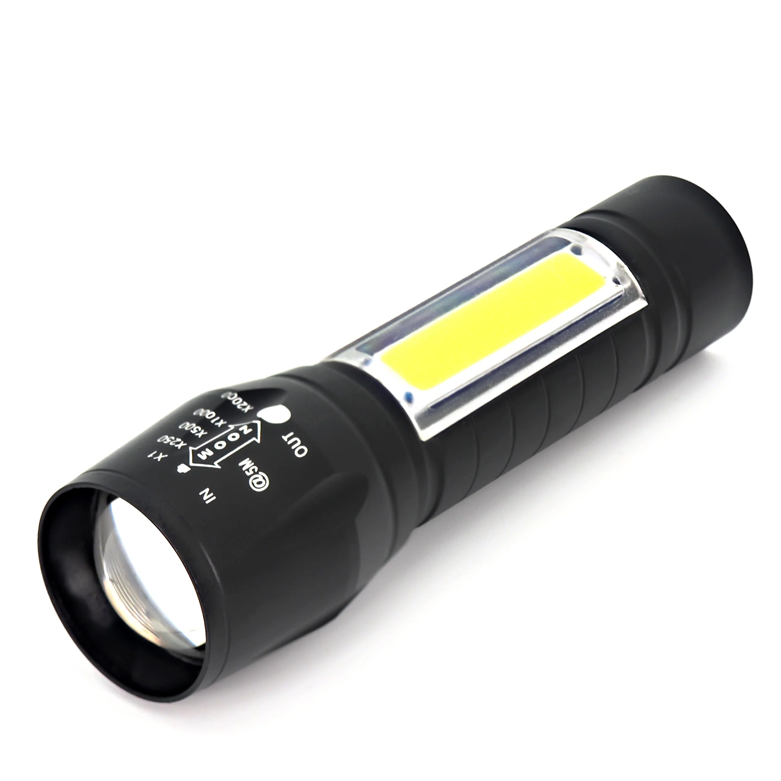 Mini  Lampe Torche à main de Poche Rechargeable Sur LED USB Puissante Compact 