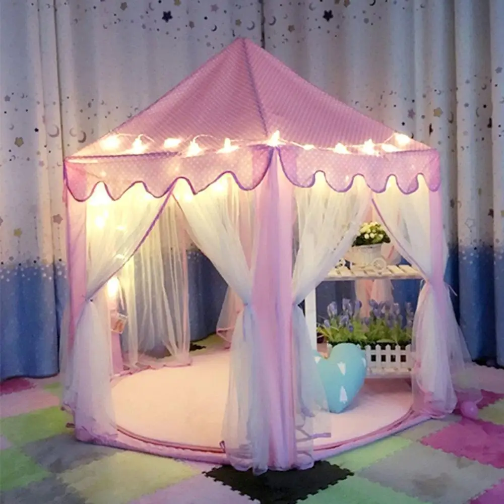 Schönes rosa Prinzessin Castle Play Tent mit warmweißen Lichterketten für Kinder 