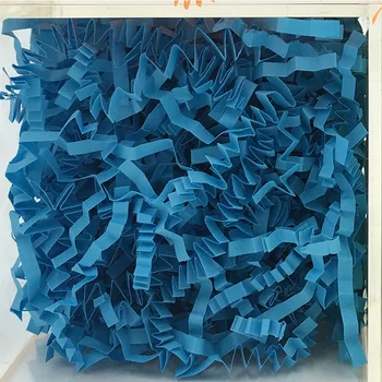 White Recycled Packaging Kraft Packing Filler Cut Crinkle Shredded Paper Cut Crinkle Shred Paper