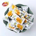 Sweet Kosher Sweets Price Halal Sweet Mango Flavored Filling Kosher Gummy Ball Candy In Bulk