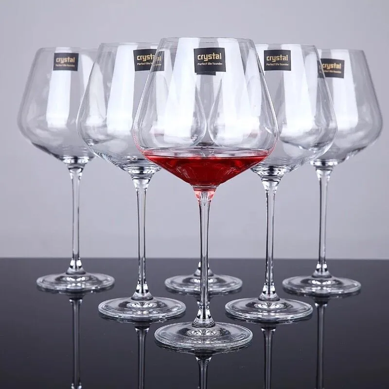 Haonai Hot Sale Red Goblet Wine Glass Accept Custom Logo Crystal Glass Cup