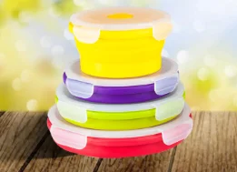 Round Silicone Collapsible Folding Food Lunch Box Set of 4 with airtight clip top lids