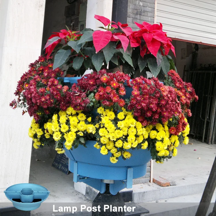 lamp post planter baskets