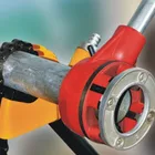 China Supplier 12R Pipe Threader Set Hand Pipe Threader Set For 2 Inches