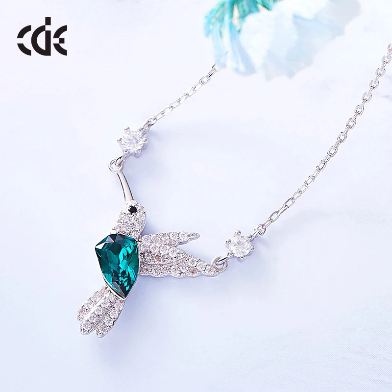 CDE YN0692 Trendy Silver Jewelry Bird Necklace 925 Sterling Silver Animal Jewellery DIY 2023 Customized Emerald Crystal Necklace
