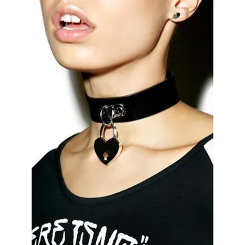 #C1745 leather choker necklace with heart shaped pendant punk style choker