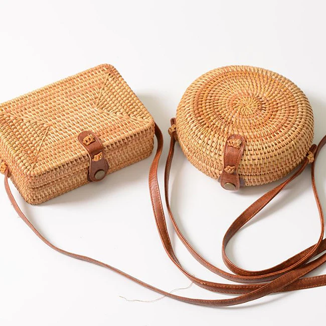 rattan round purse