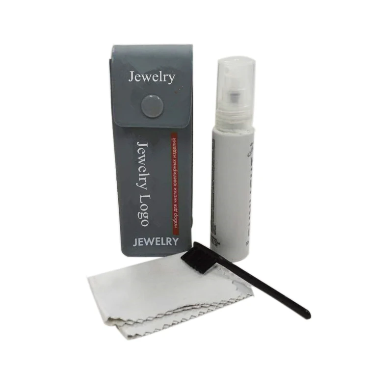 The Mejuri Guide to Cleaning your Jewelry