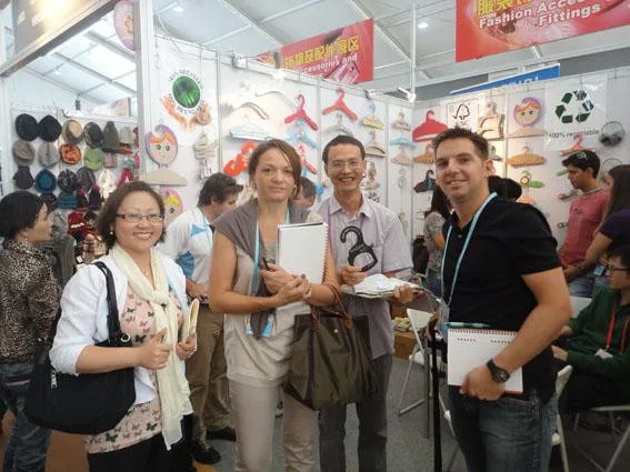 100% Recyclable Cardboard Hangers Custom Size For Dolls And Kids Clothes