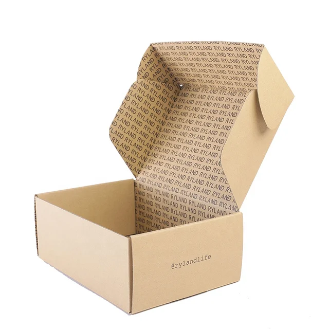 Clothes packaging design brown kraft paper corrugated mailing box