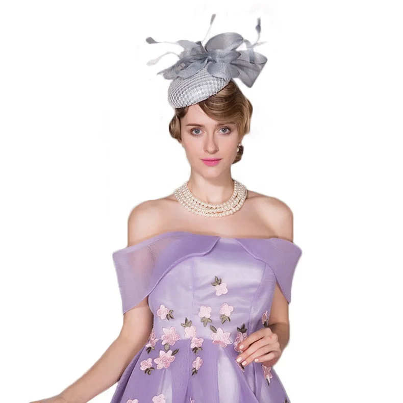 Summer Vintage Elegant Gray Female 