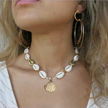 Artilady Puka Natural Shell Gold Cowrie Shell Necklace Women Best Friend Cowry Seashell Necklace Bohemian Summer Beach Jewelry