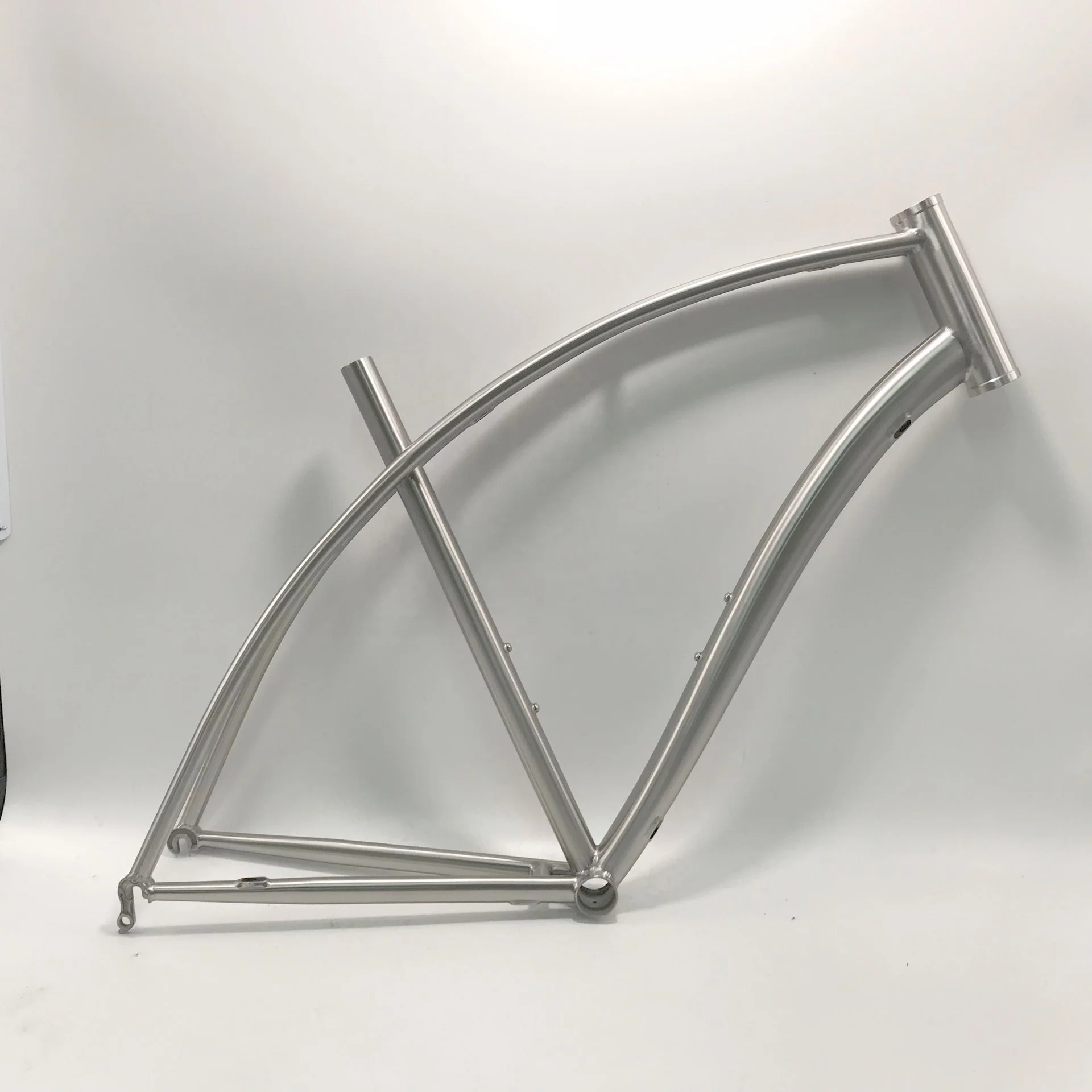 Titanium tubing for bike frames Clearance