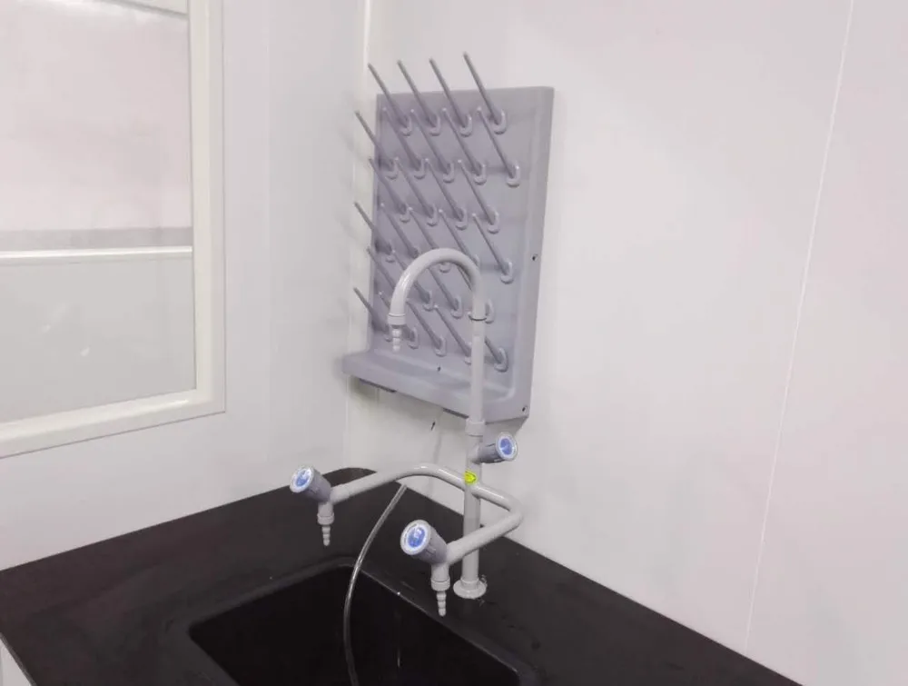 Laboratory pp Pegboard,lab Drying Rack, Lab Dripping Rack