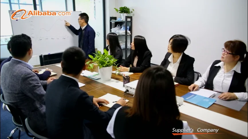 Anti-static Shawl Hood with Dustproof and Breathable Design for Food Processing and Cleanroom Use