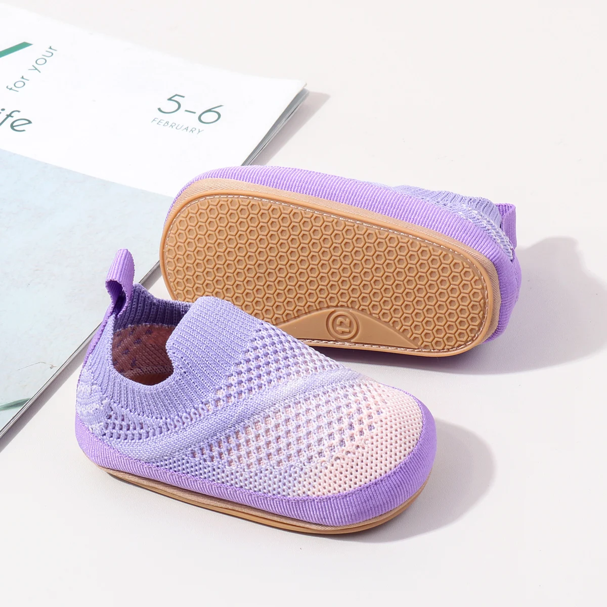 Comfortable Airy Stretchy Flexible Snug Stylish Slip-on All Seasons Infant Shoes for Boys and Girls in Summer supplier