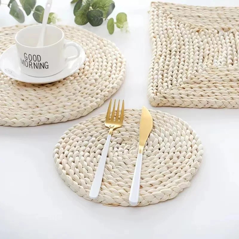 Handmade Non Slip Weave Placemat Heat Insulation Pad Natural Round Corn Braided Placemat For Dining Table