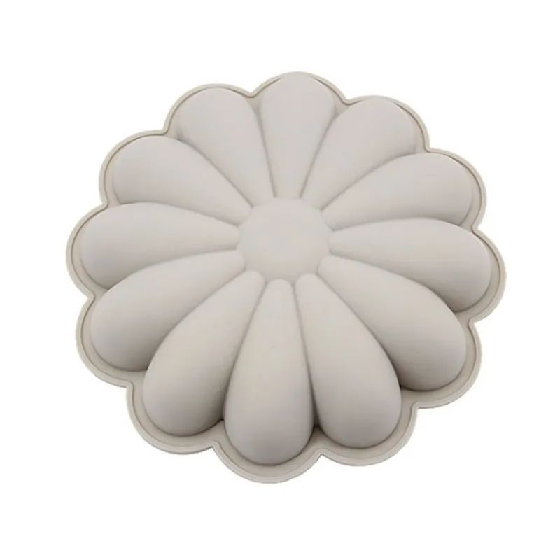 High Quality Sun Flower Shape Silicone Resin Mold for Mousse Cake Silicone Baking Pans Cake Tool Decorating Mould