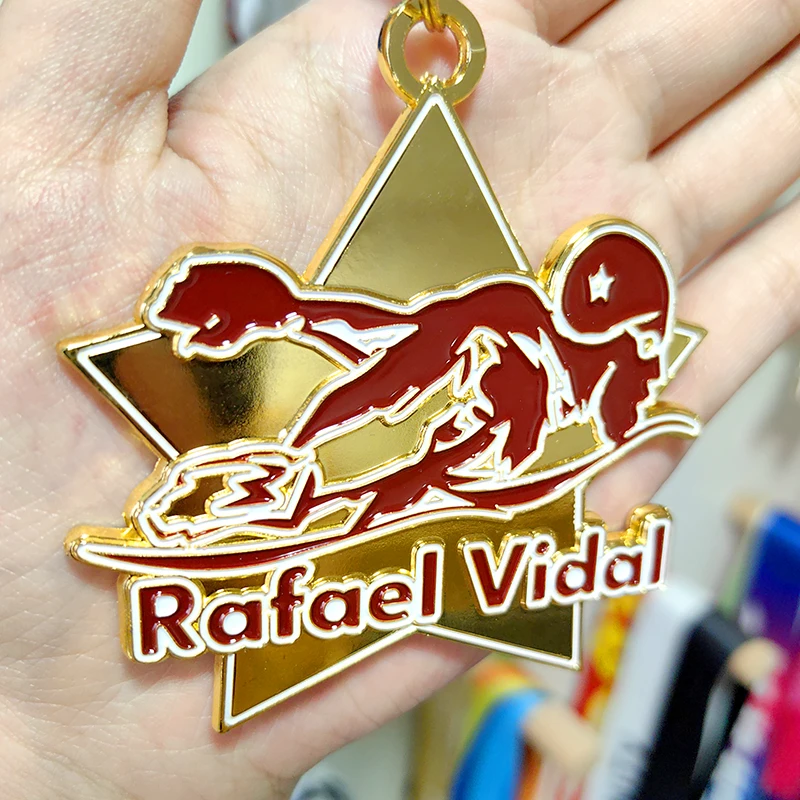 Custom Designed Zinc Alloy 3D Sports Medals Manufacturer's Award Metal Crafts for Soccer and Badminton Swimming supplier
