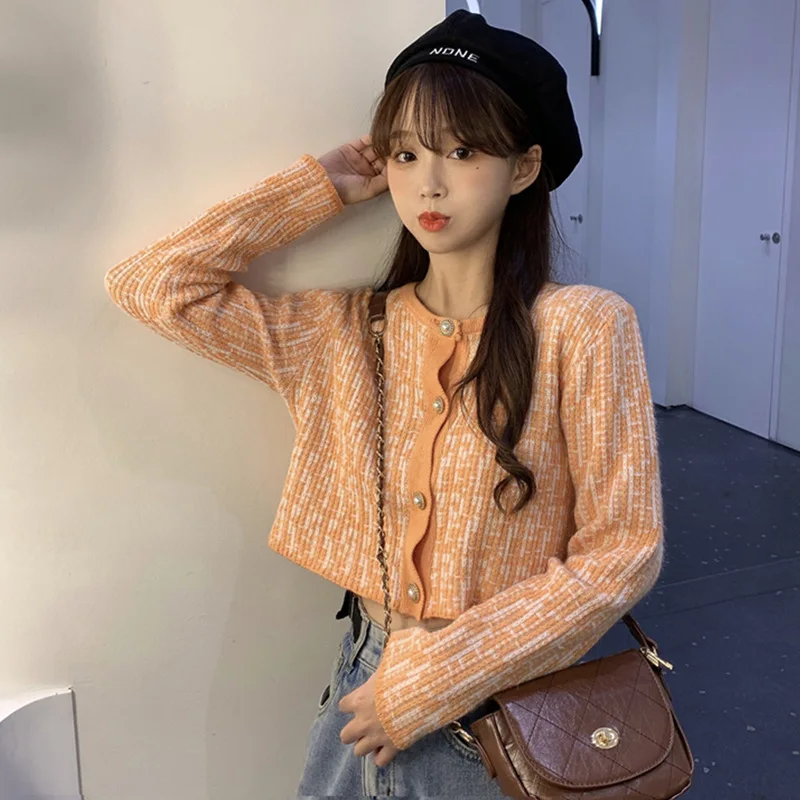 2023 Hot Autumn New Korean Short Tops Knitwear Female Knit Coat Long Sleeve Button Thin Knitted Cardigan Jacket Coat
