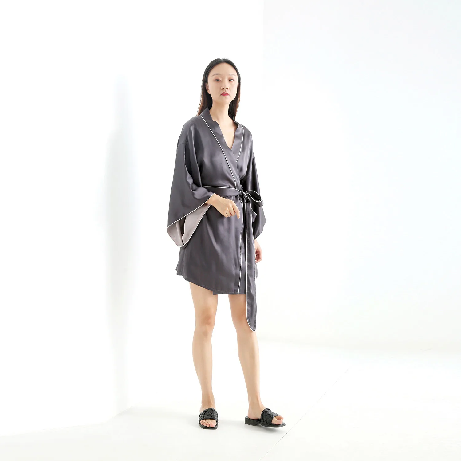 wholesale Luxury 100% Mulberry Silk Long nightwear robe designer silk pajamas women women satin short pajama silk skirt set