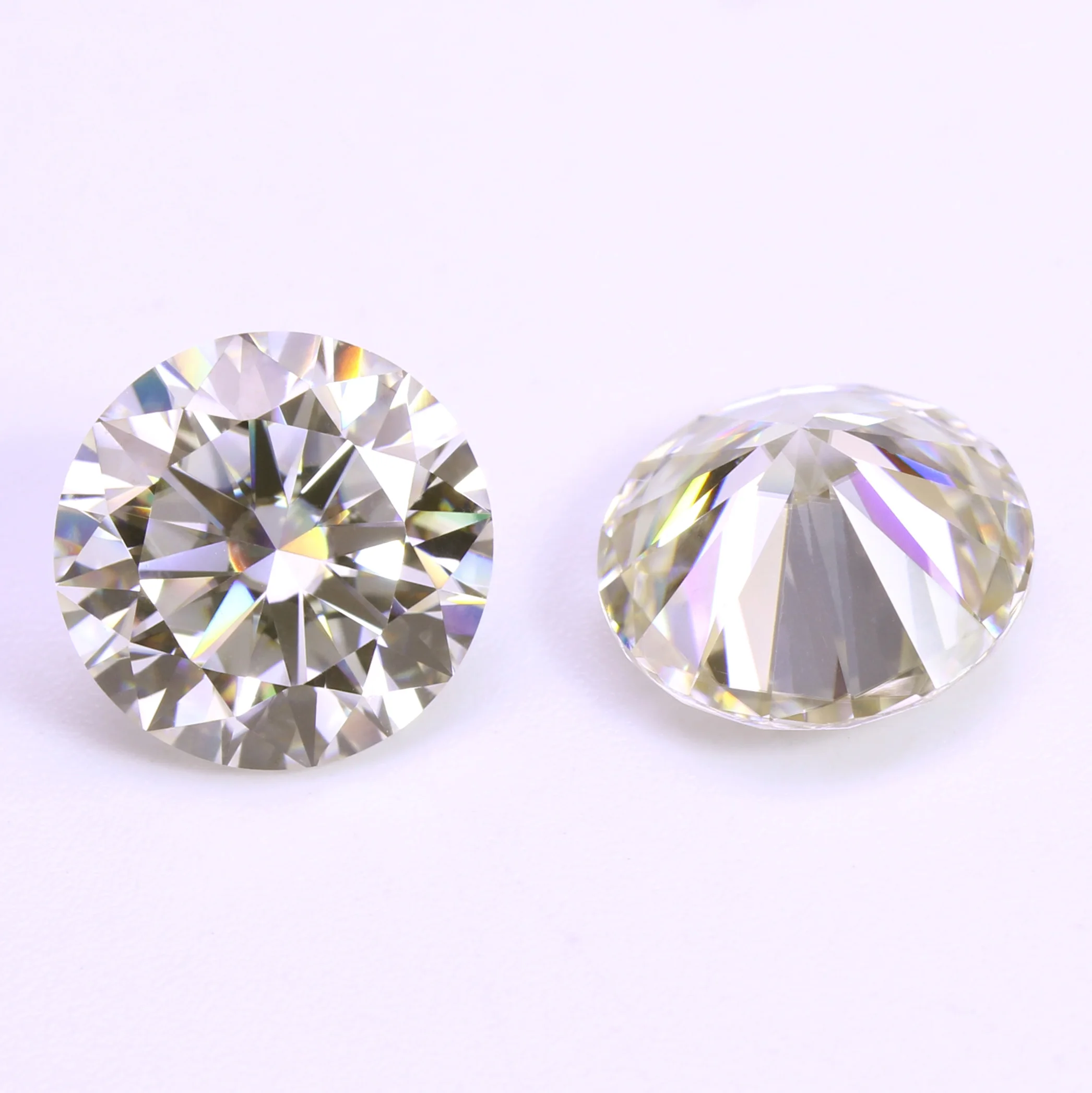 moissanite synthetic diamond