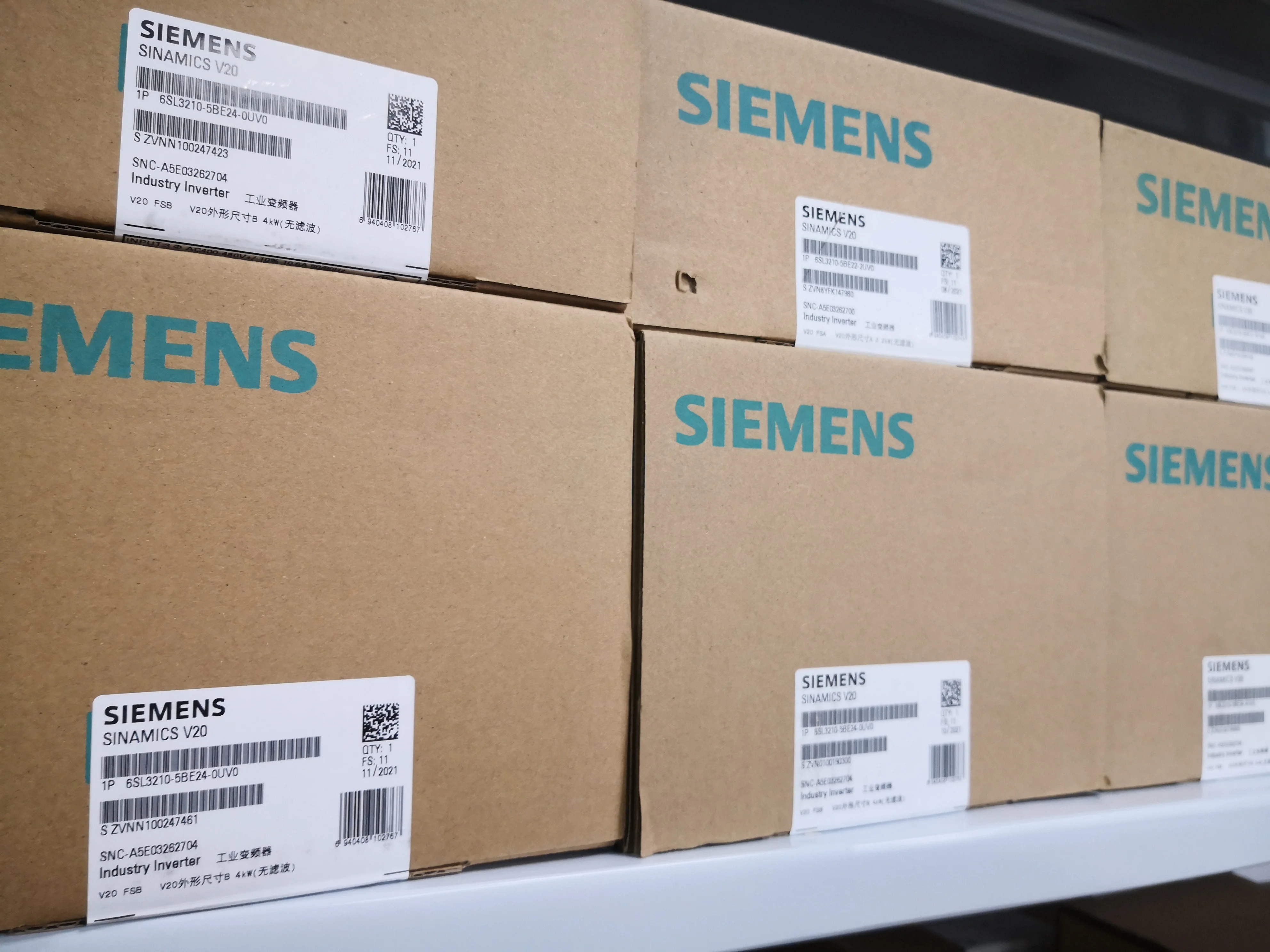 Gold Seller SIEMENS V20  Inverter 0.75KW VFD 6SL3210-5BB17-5BV1  220V AC single phase Frequency Converter motor drive