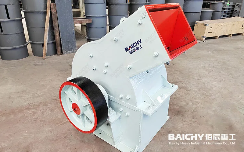 Low Price Small Ore Dressing Crusher Price Mining Gold Iron Copper Ore Rock Crushing Machine Hammer Crusher for Ore Dressing 