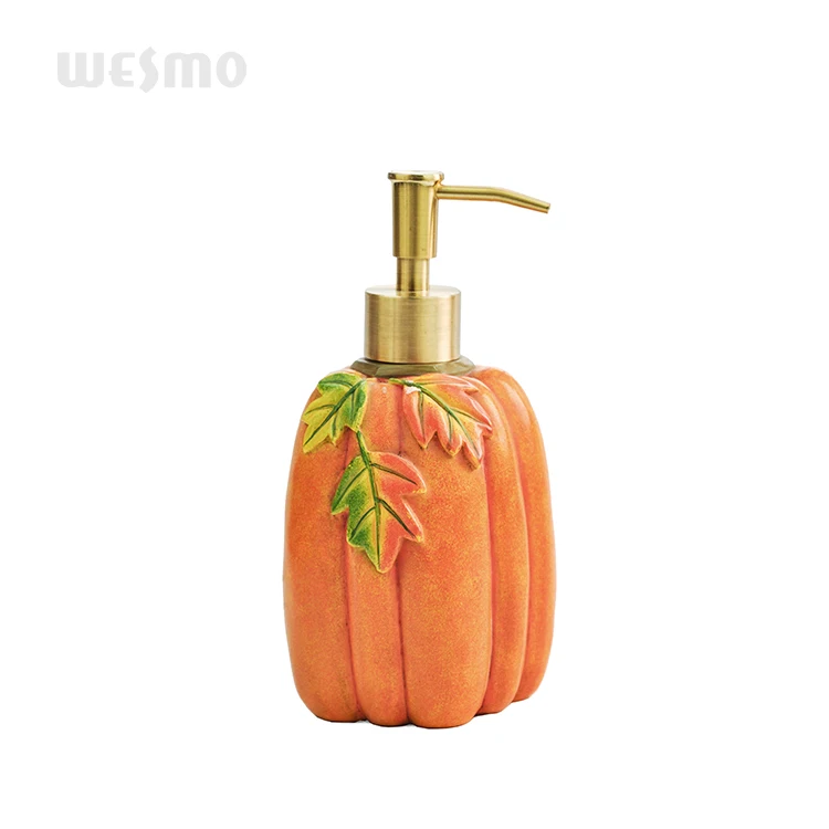 Modern Simple Cheap Multi Color Bath Accessories Polyresin Vanity Accessories soap liquid dispenser set