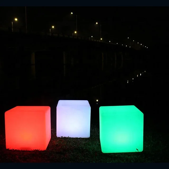 led cube.jpg