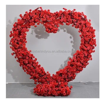 2023 Hot sale event party decoration artificial rose flowers heart shaped wedding arch