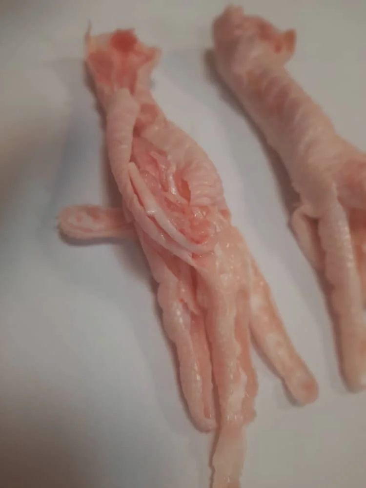 Chicken Debone and Nails Cutting Paw Machine Automatic Separator of Bones and Chicken Meat supplier