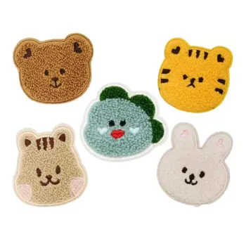 Custom Chenille Bear Embroidery Patch Stock Glitter 5.5cm Iron On Bear Patch Adhesive Alphabet Sewing Appliques Clothing