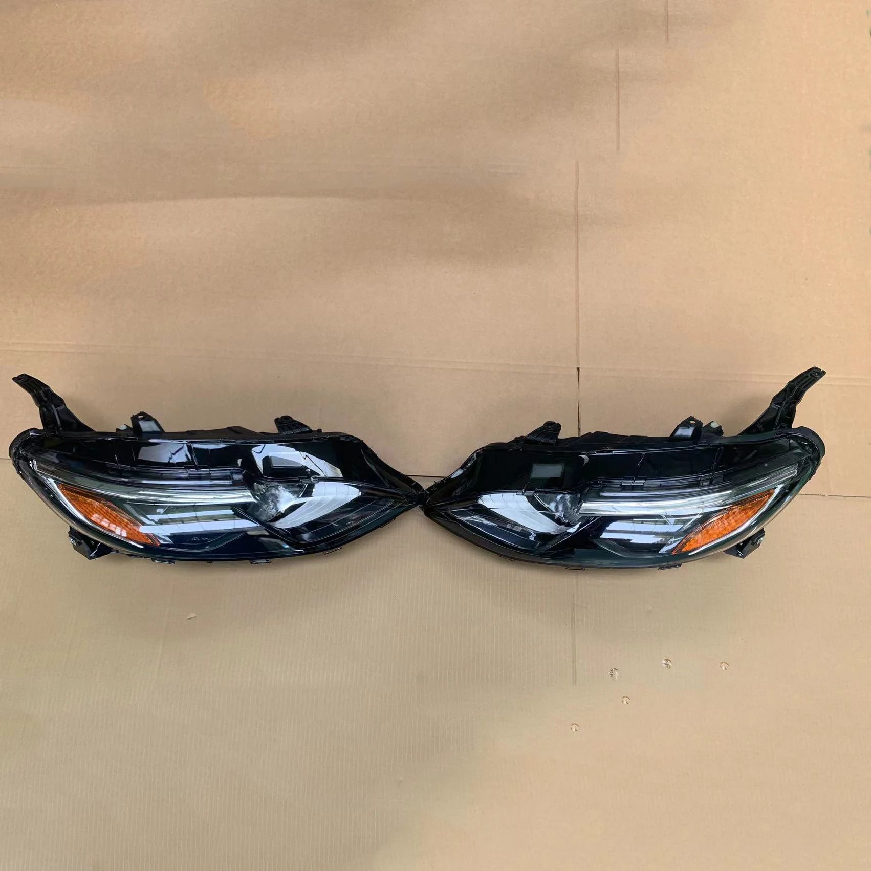 Auto Headlamp 84543709 84584222 84575552 OEM 84338683 Front Bumper Kit for Chevrolet Malibu XL 2019 2020 2021 details