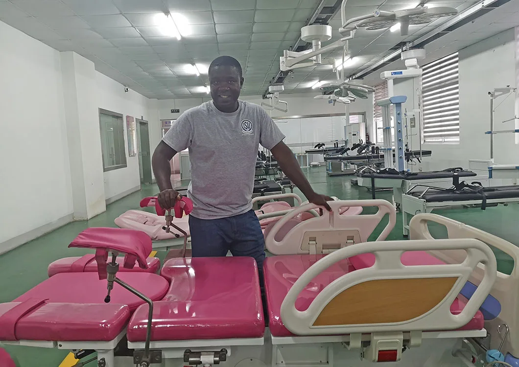 Medical Obstetric Multi-functional Surgical Electric Gynecological Examination Bed for Clinic manufacture